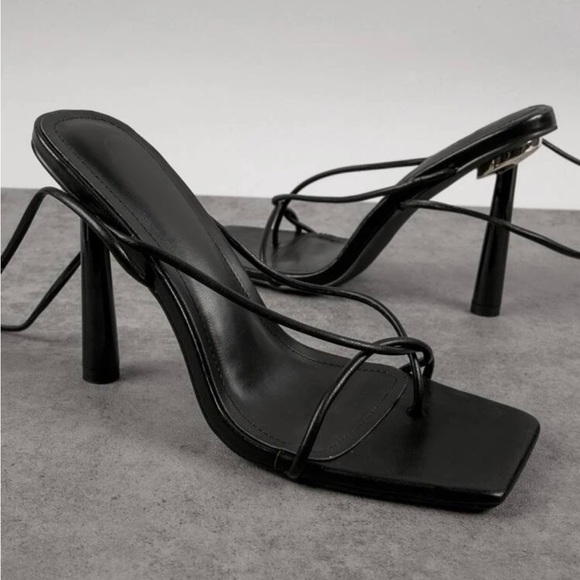 Black open toe strap heels size 6 women brand new SHEIN - Picture 1 of 8